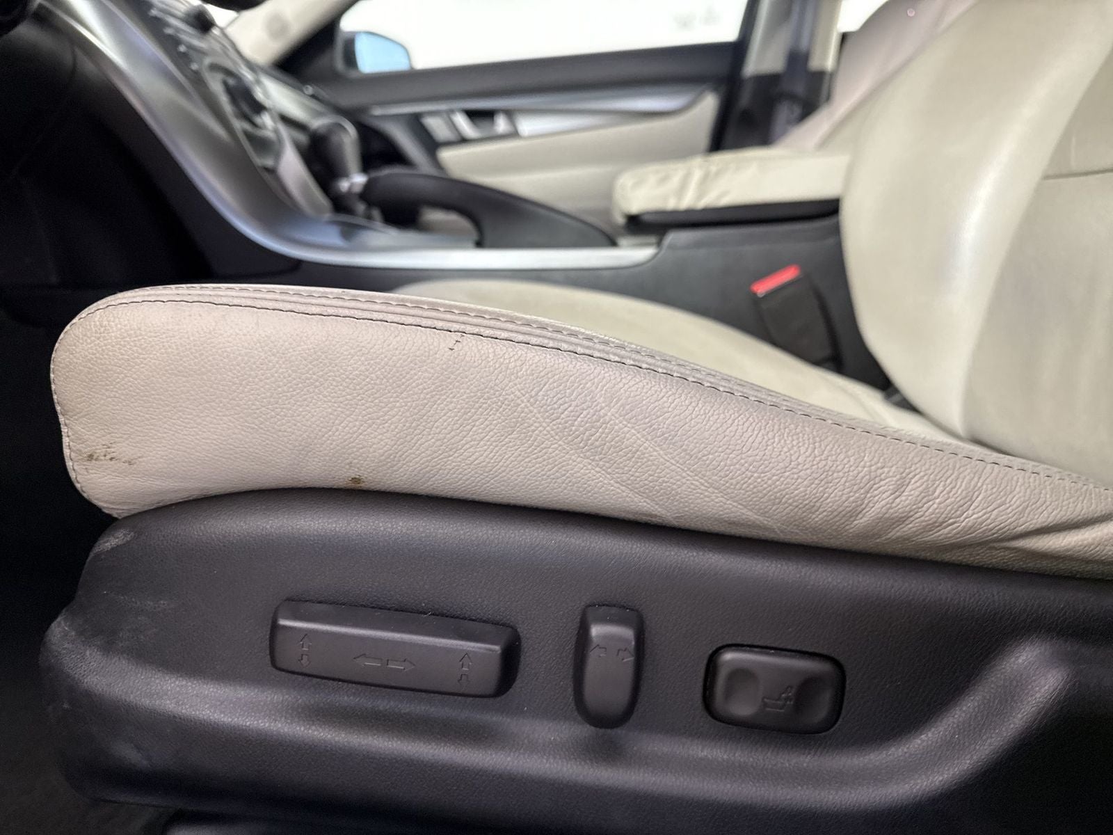 2010 Acura TL 4dr Sdn SH-AWD