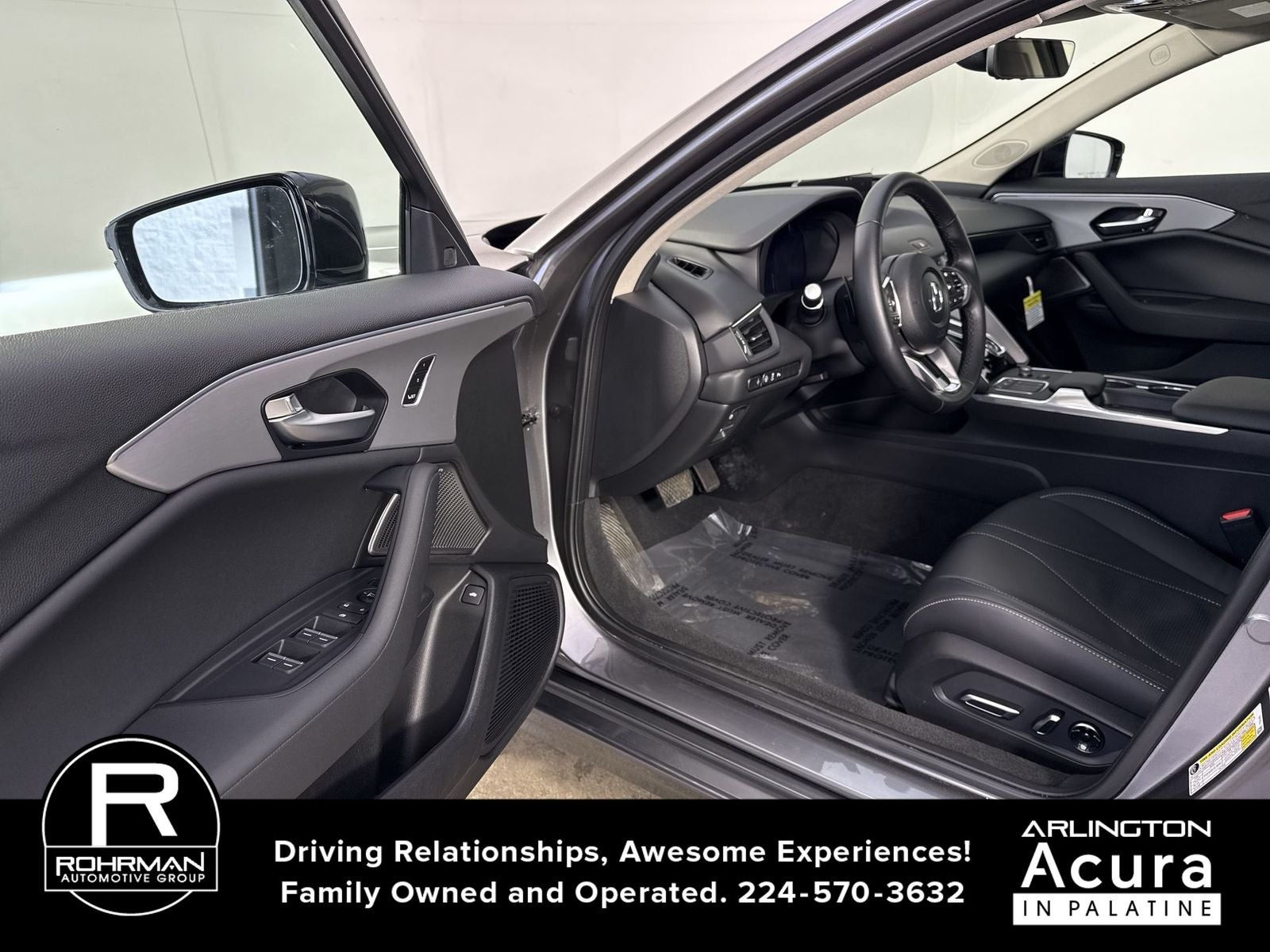 2025 Acura TLX w/Technology Package