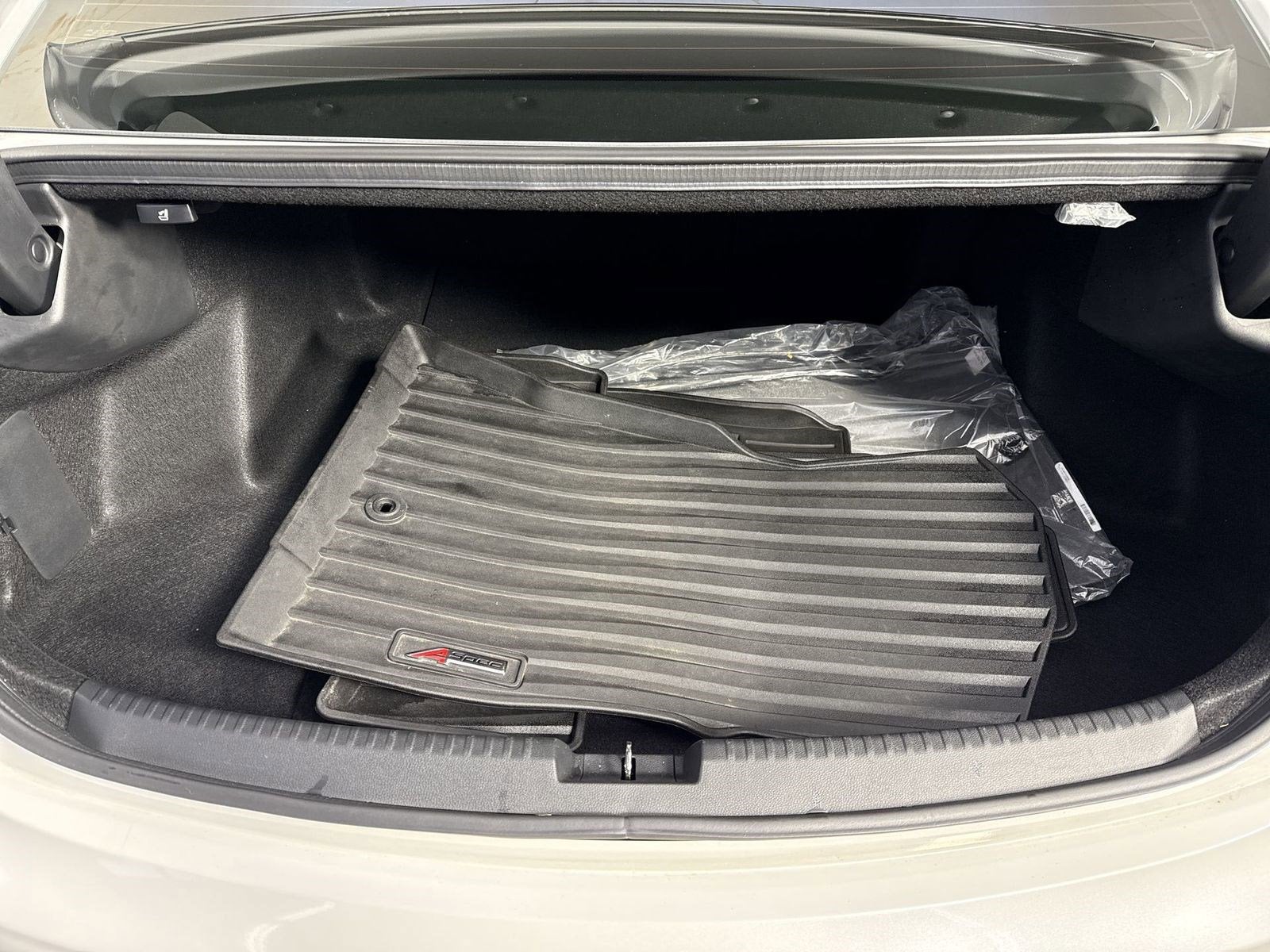 2023 Acura TLX w/A-Spec Package