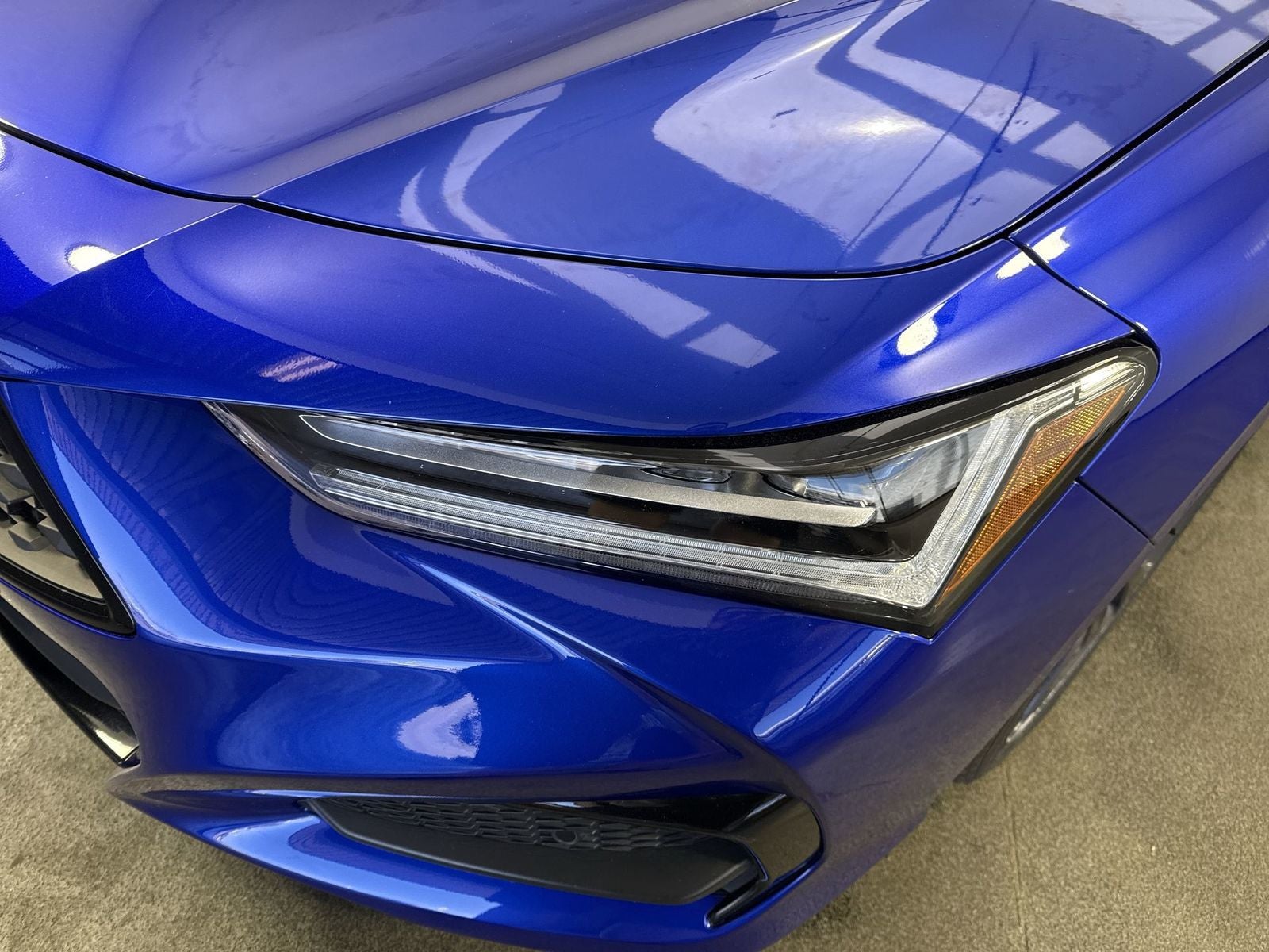 2023 Acura TLX w/A-Spec Package