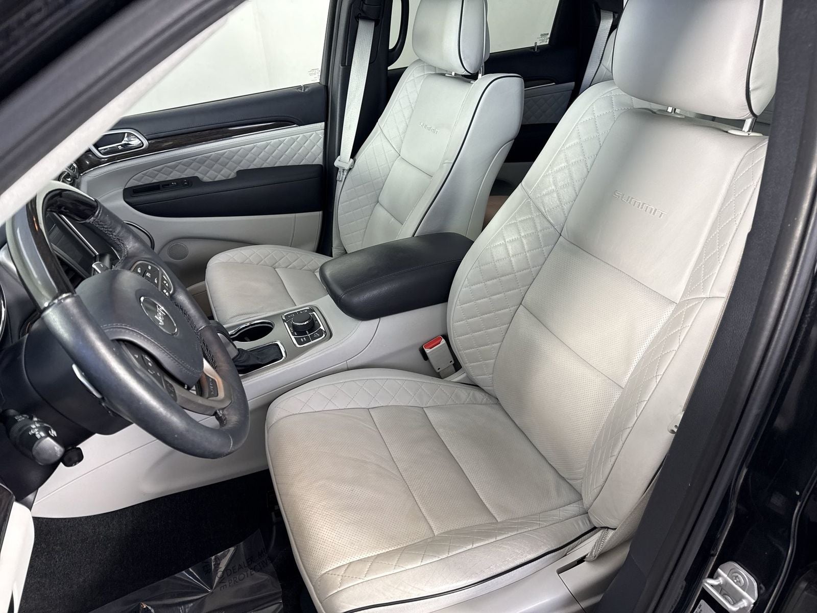 2017 Jeep Grand Cherokee Summit