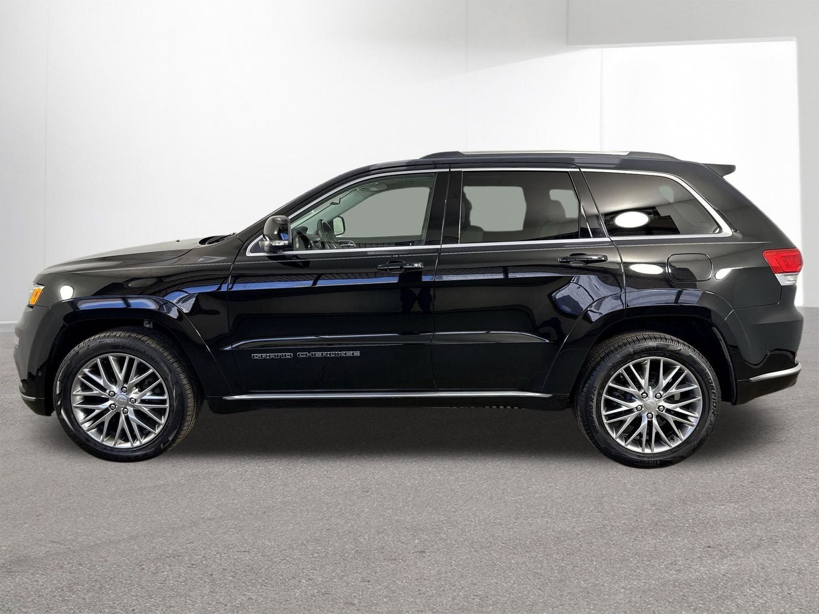 2017 Jeep Grand Cherokee Summit