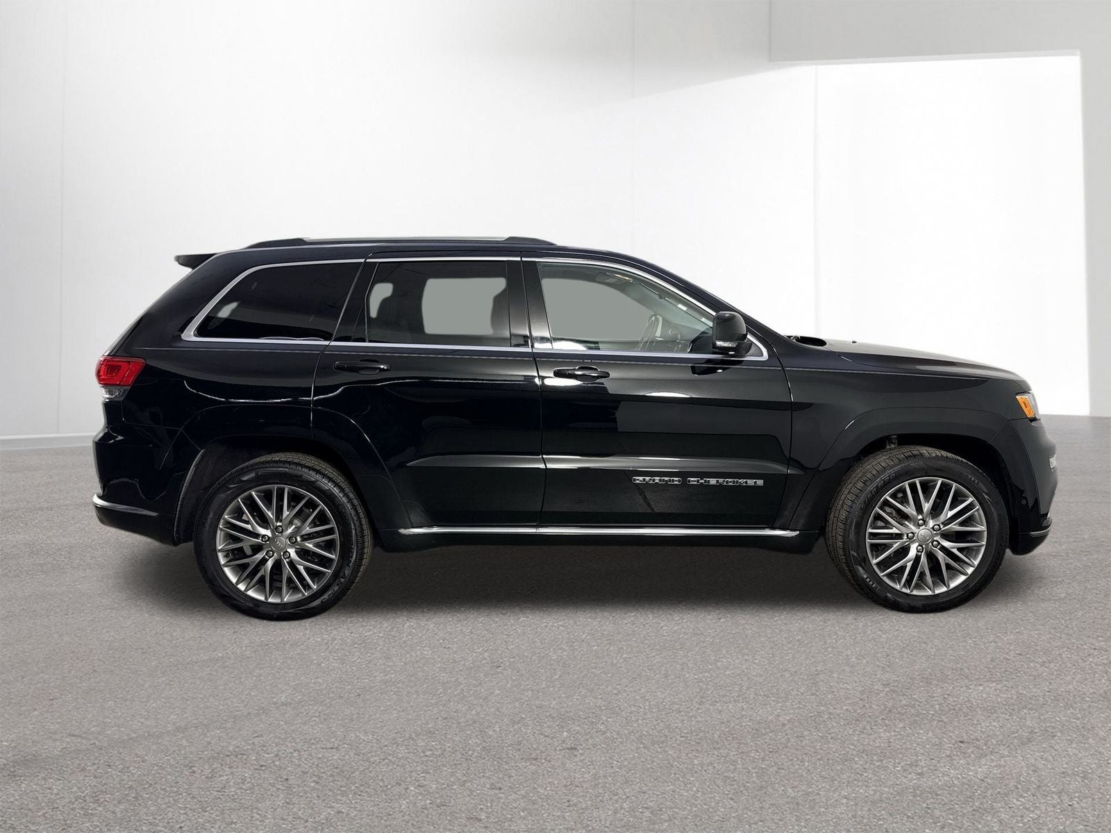 2017 Jeep Grand Cherokee Summit