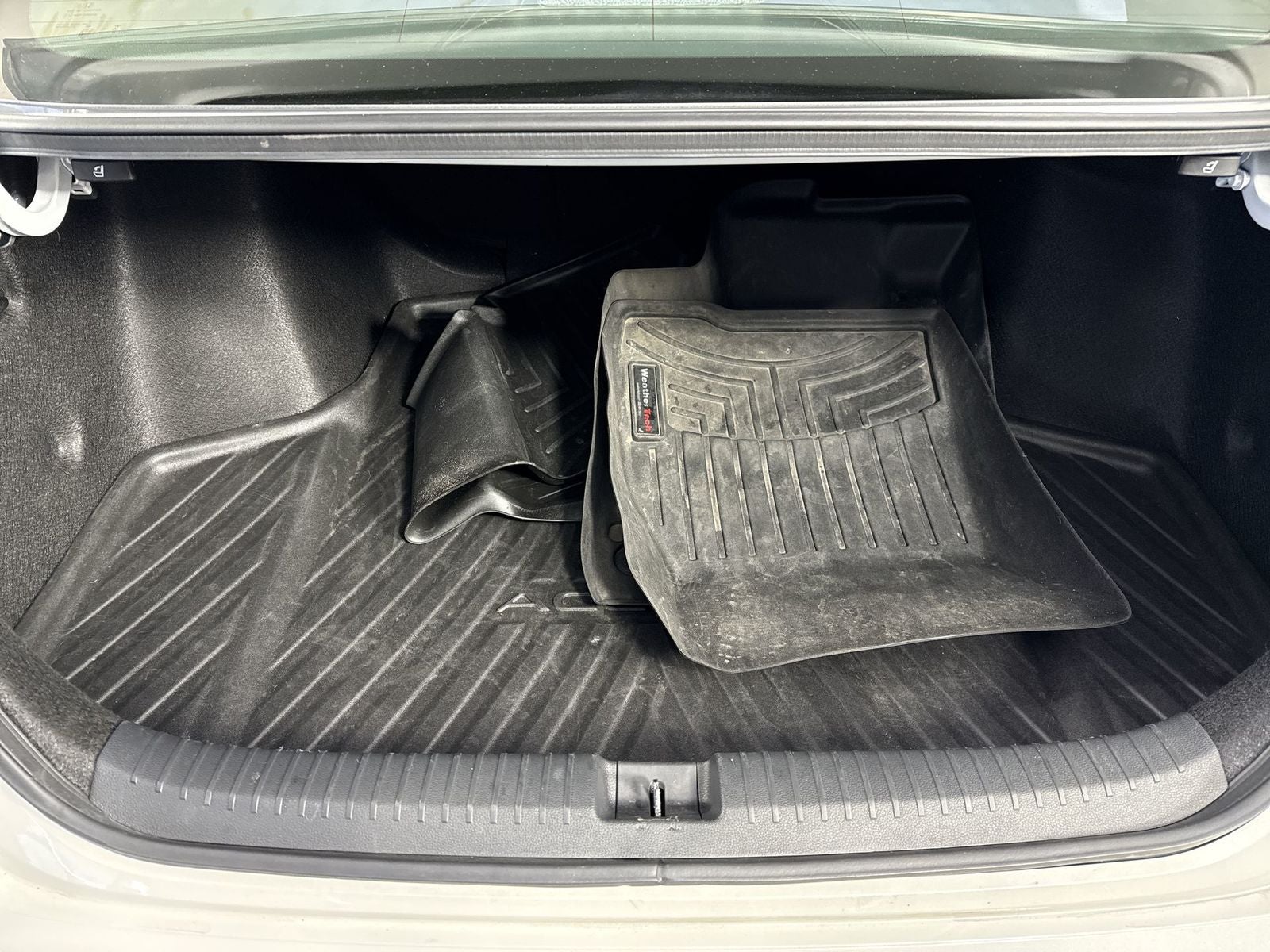 2023 Honda Accord Hybrid Base