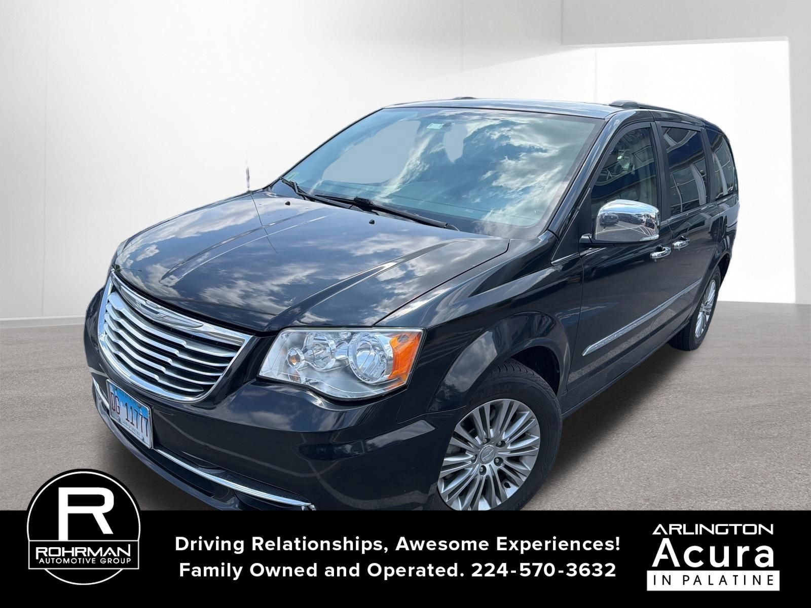 2015 Chrysler Town & Country Touring-L
