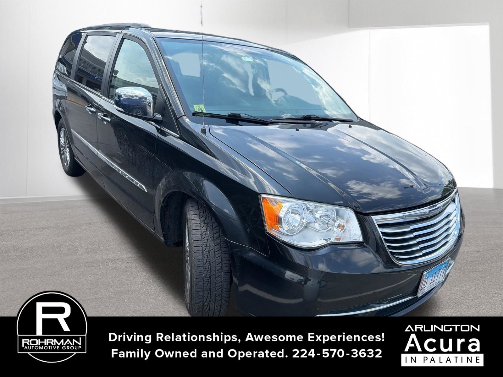 2015 Chrysler Town & Country Touring-L