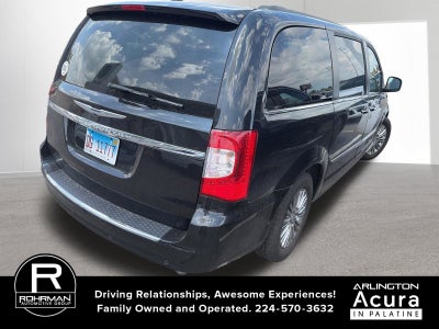 2015 Chrysler Town & Country Touring-L