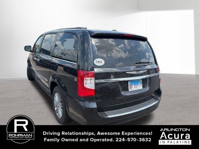 2015 Chrysler Town & Country Touring-L