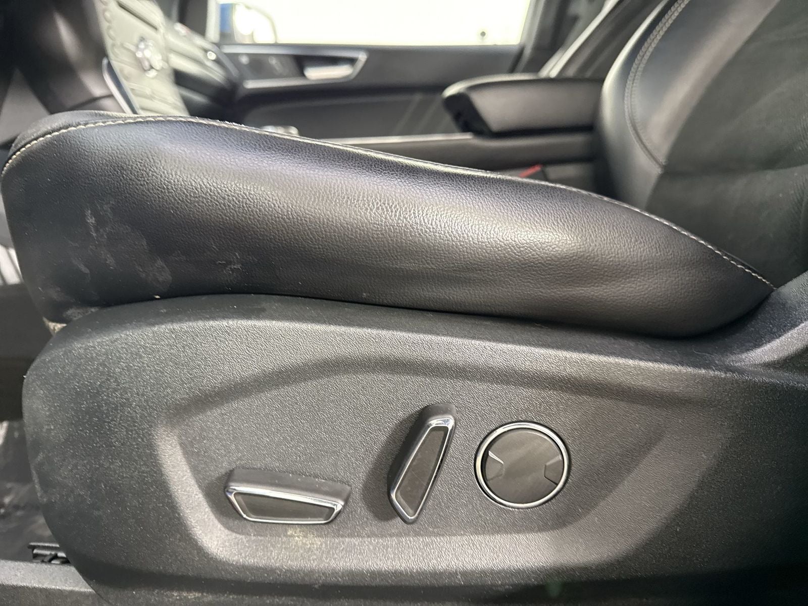 2019 Ford Edge ST