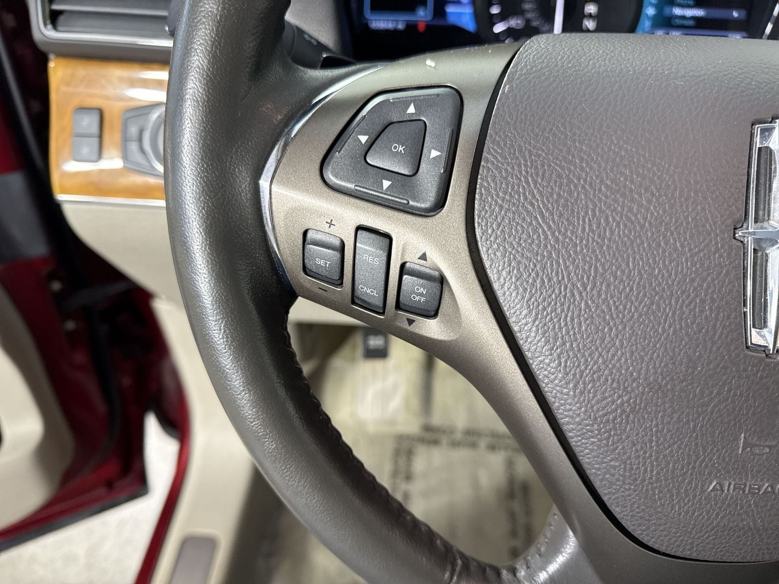 2013 Lincoln MKX AWD 4dr