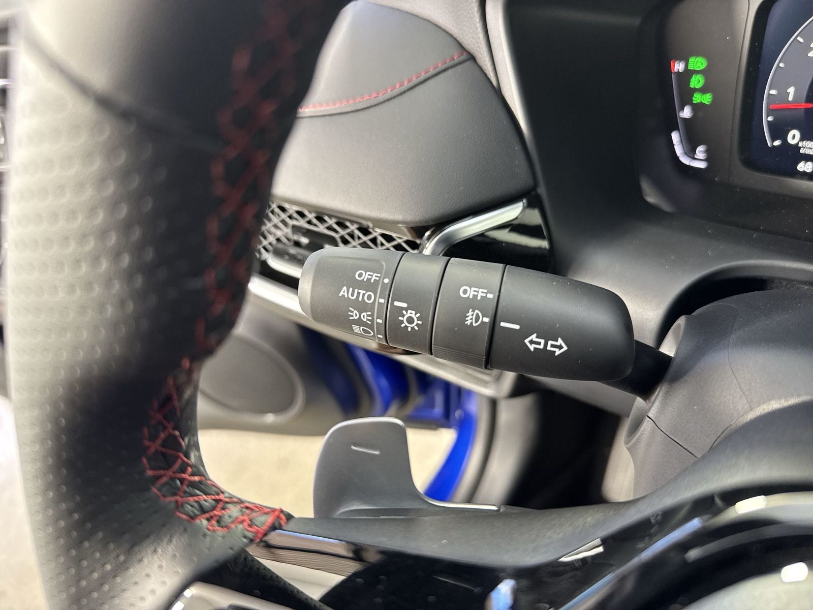 2025 Acura ADX w/A-Spec Advance Package