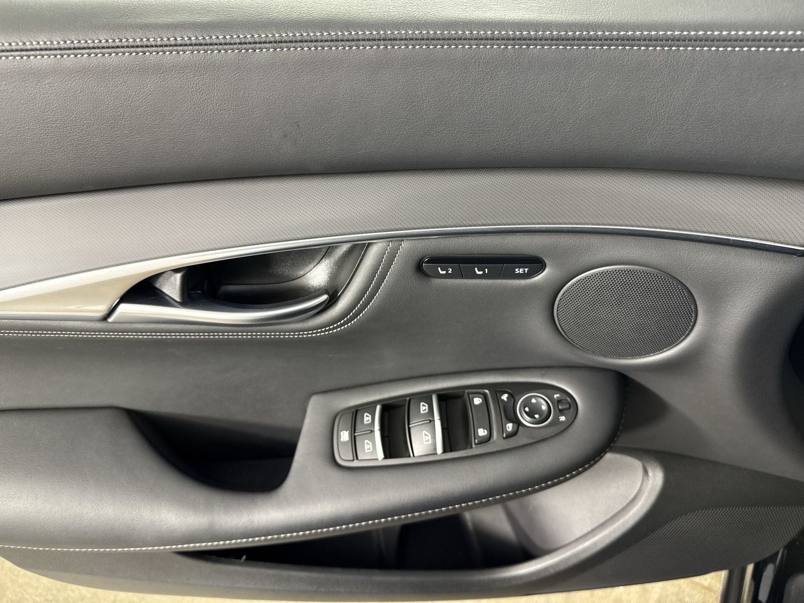 2025 INFINITI QX55 LUXE