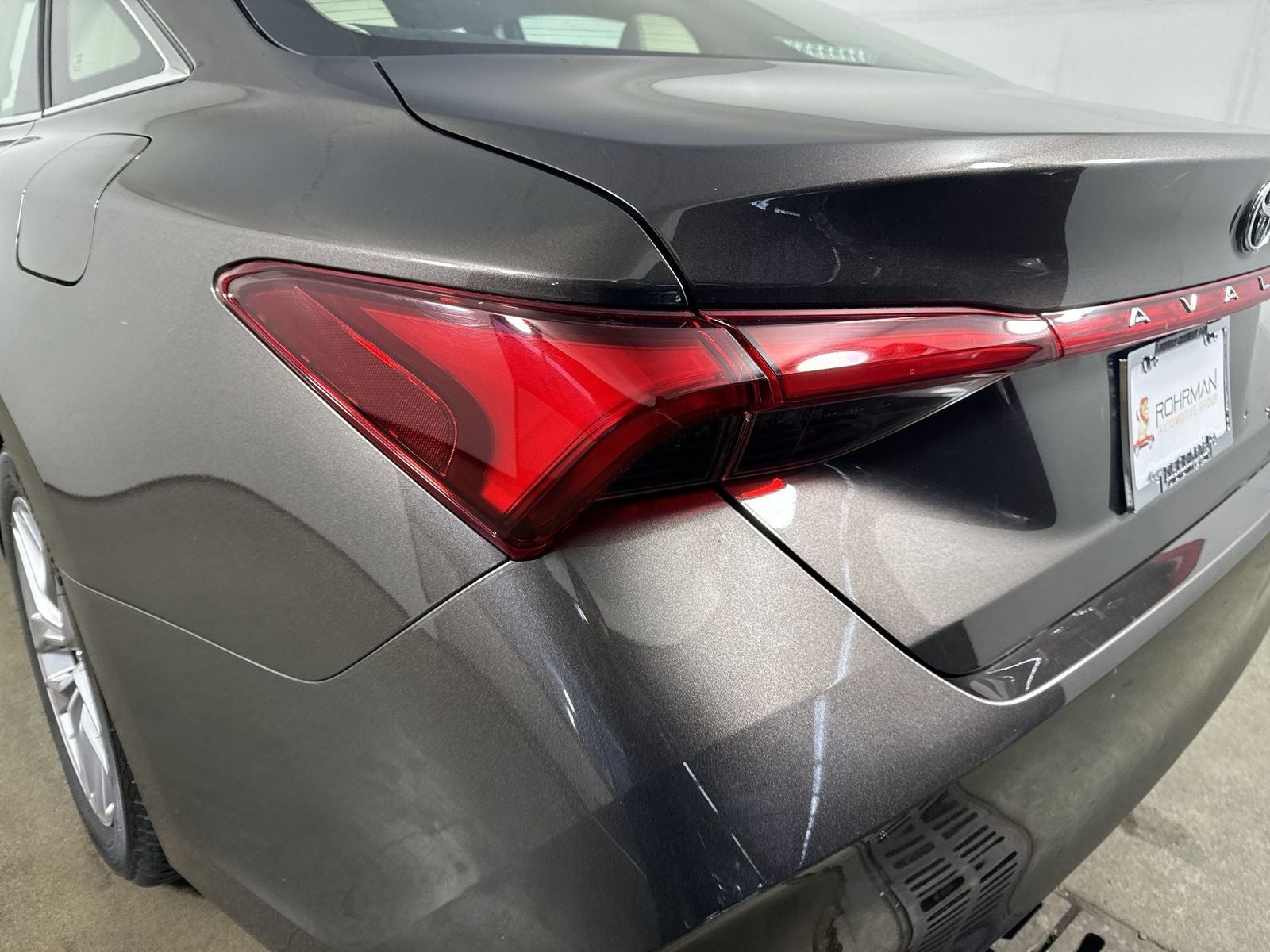 2019 Toyota Avalon XLE