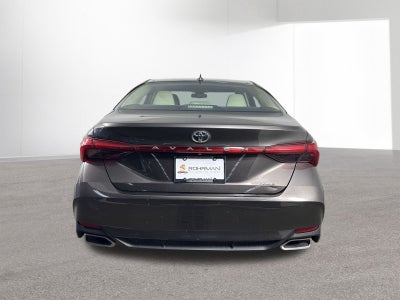 2019 Toyota Avalon XLE