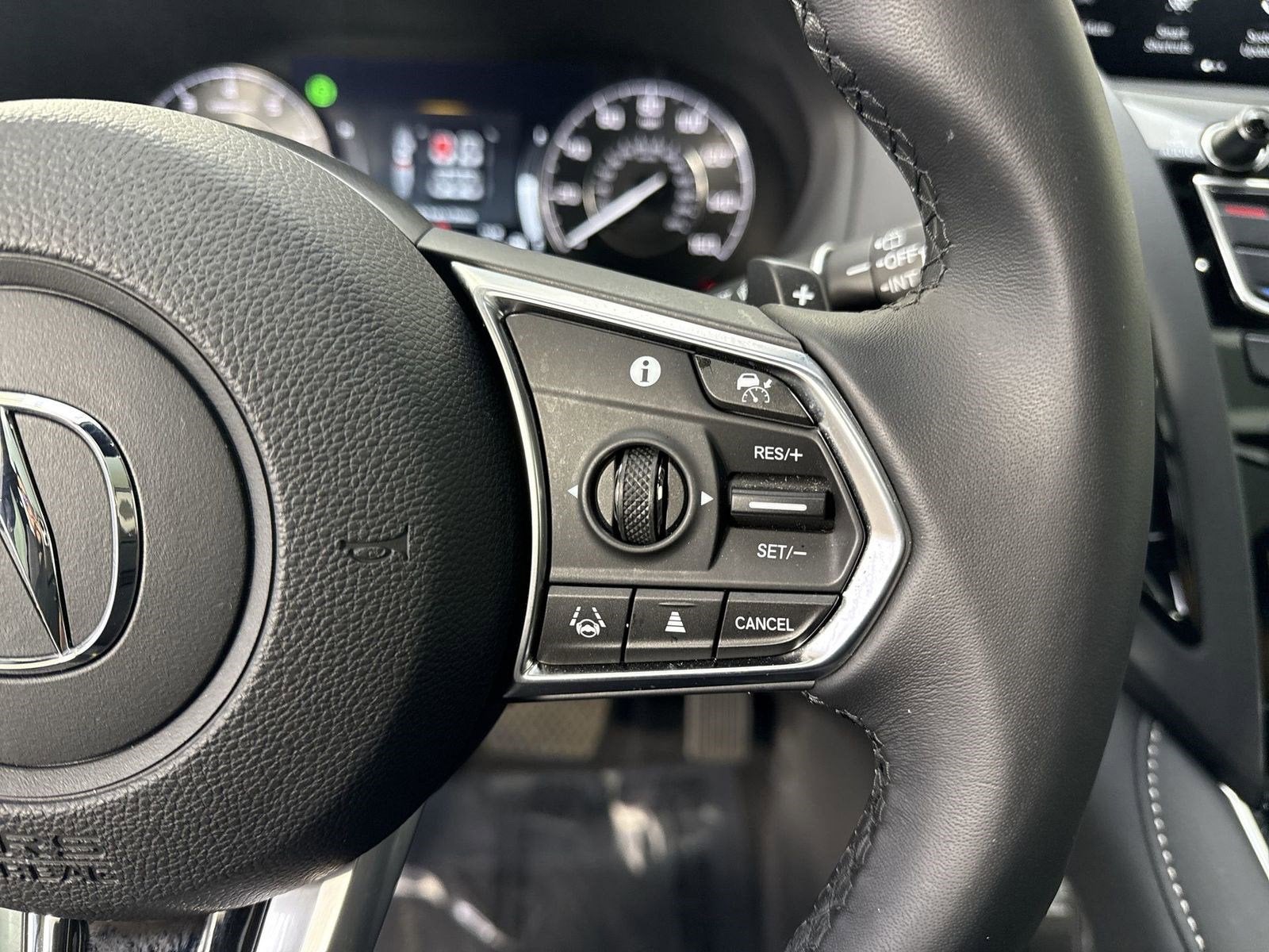 2025 Acura RDX SH-AWD