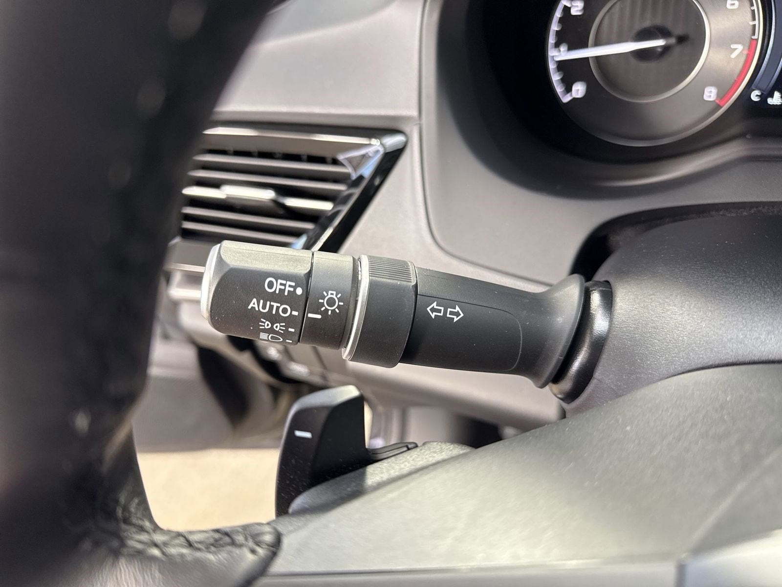 2025 Acura RDX SH-AWD