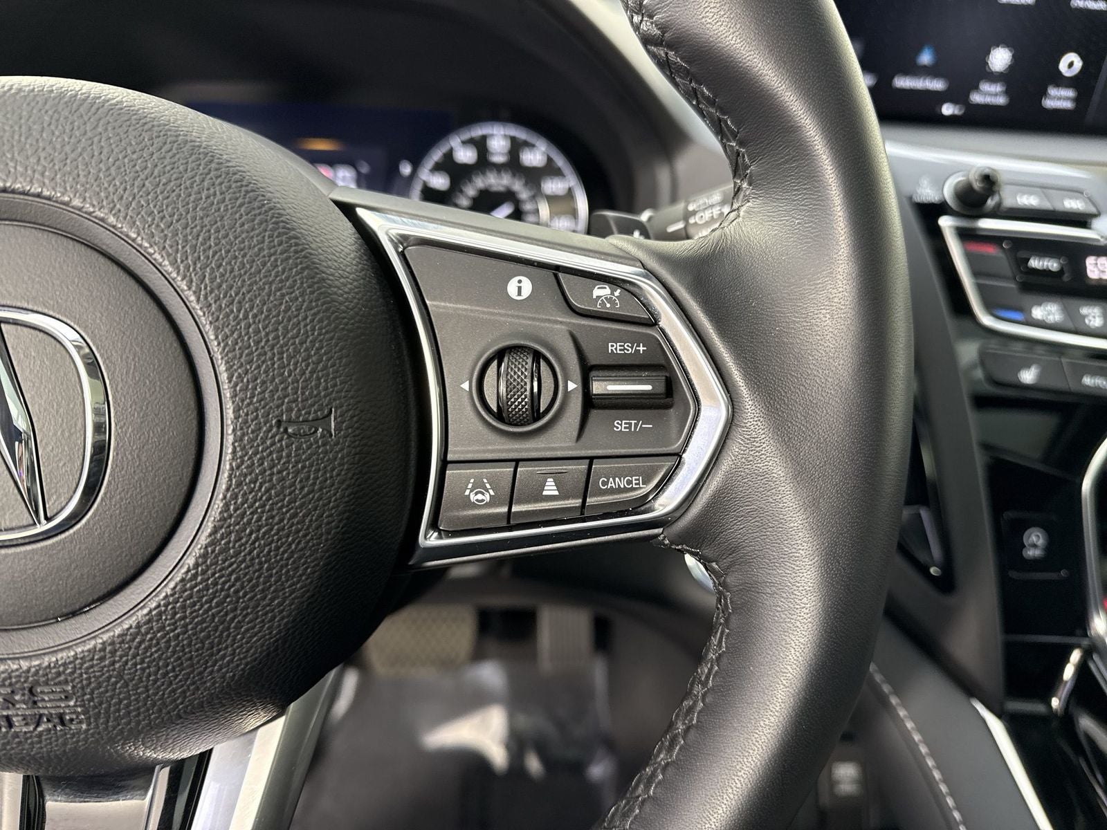 2023 Acura RDX w/Technology Package