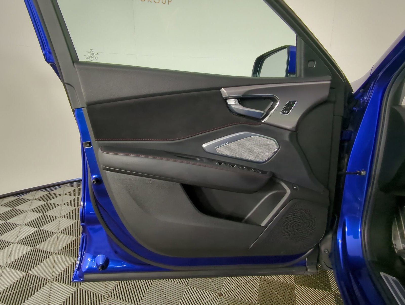 2025 Acura RDX w/A-Spec Package