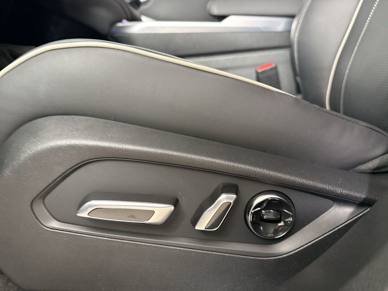 2026 Acura RDX SH-AWD with Advance Package