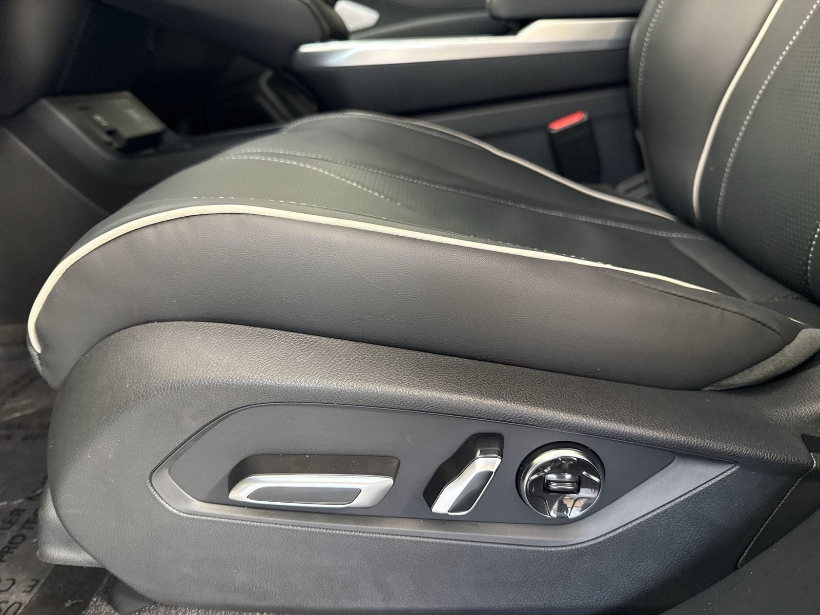 2026 Acura RDX w/Advance Package