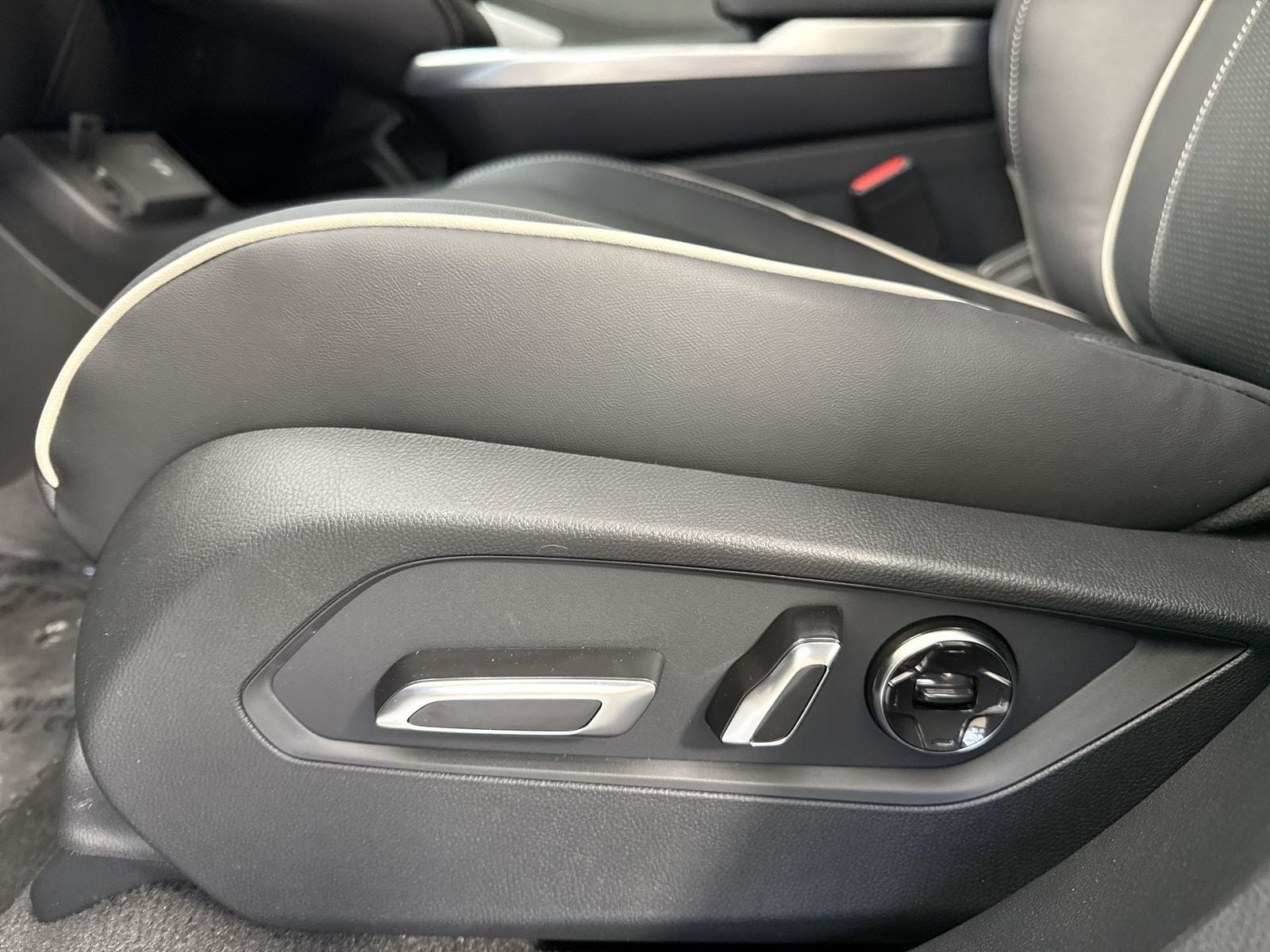 2026 Acura RDX SH-AWD with Advance Package