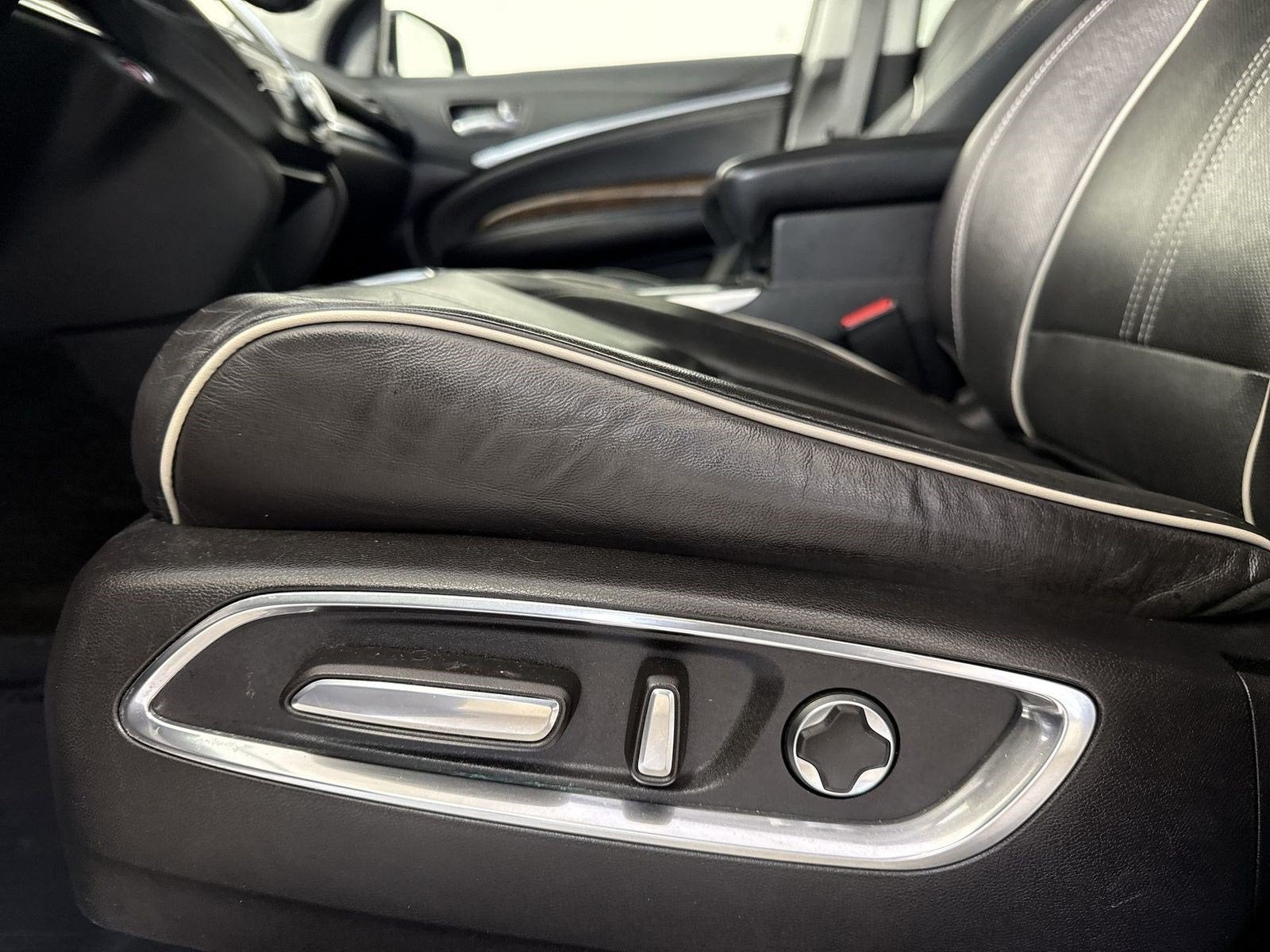 2019 Acura MDX SH-AWD with Advance Package