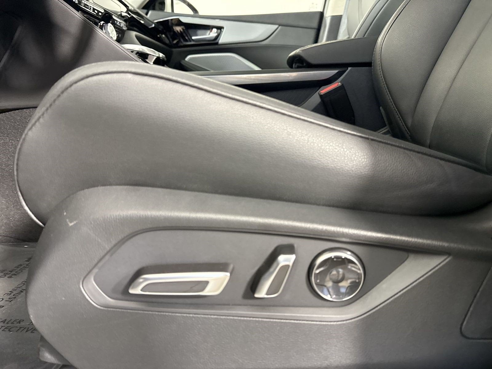 2025 Acura MDX Base - Photo 23