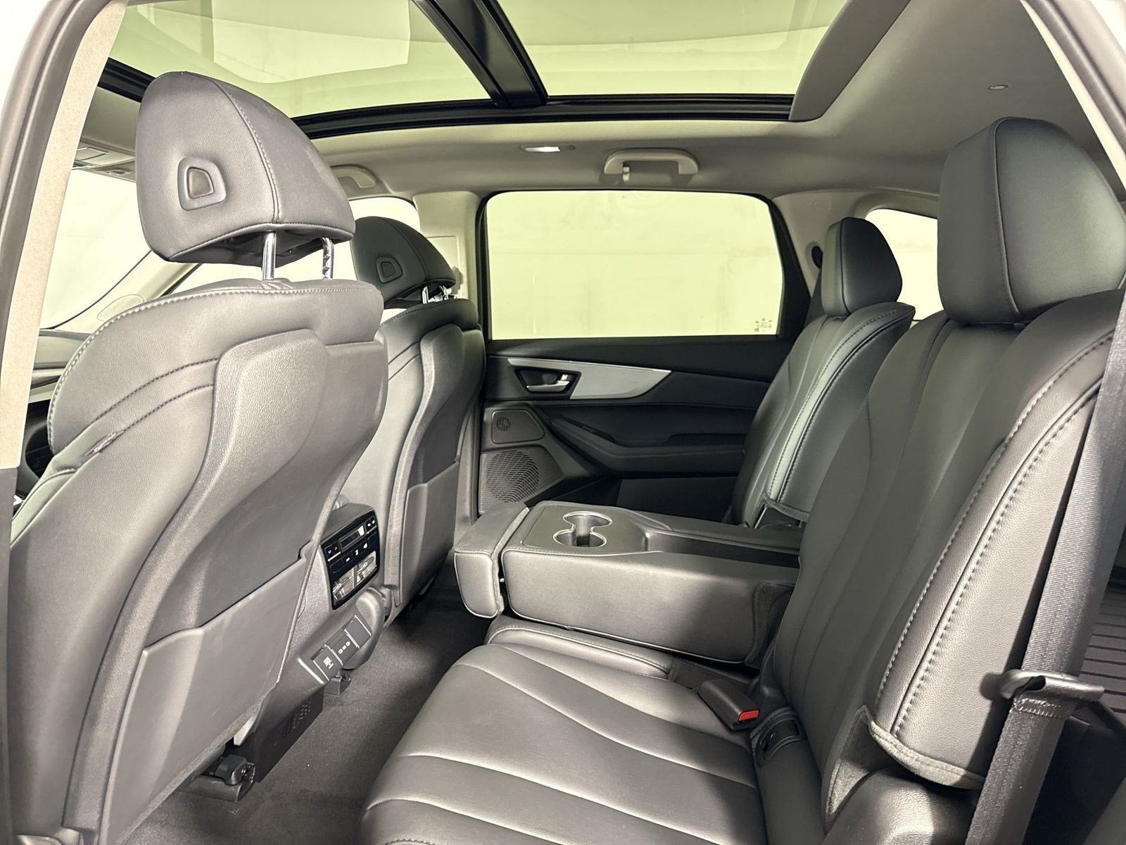 2025 Acura MDX Base - Photo 24