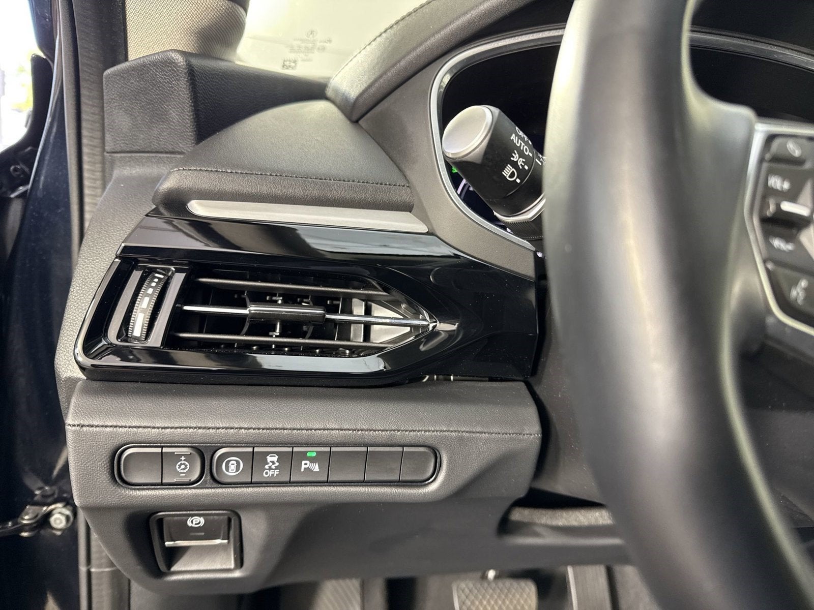 2025 Acura MDX TECH