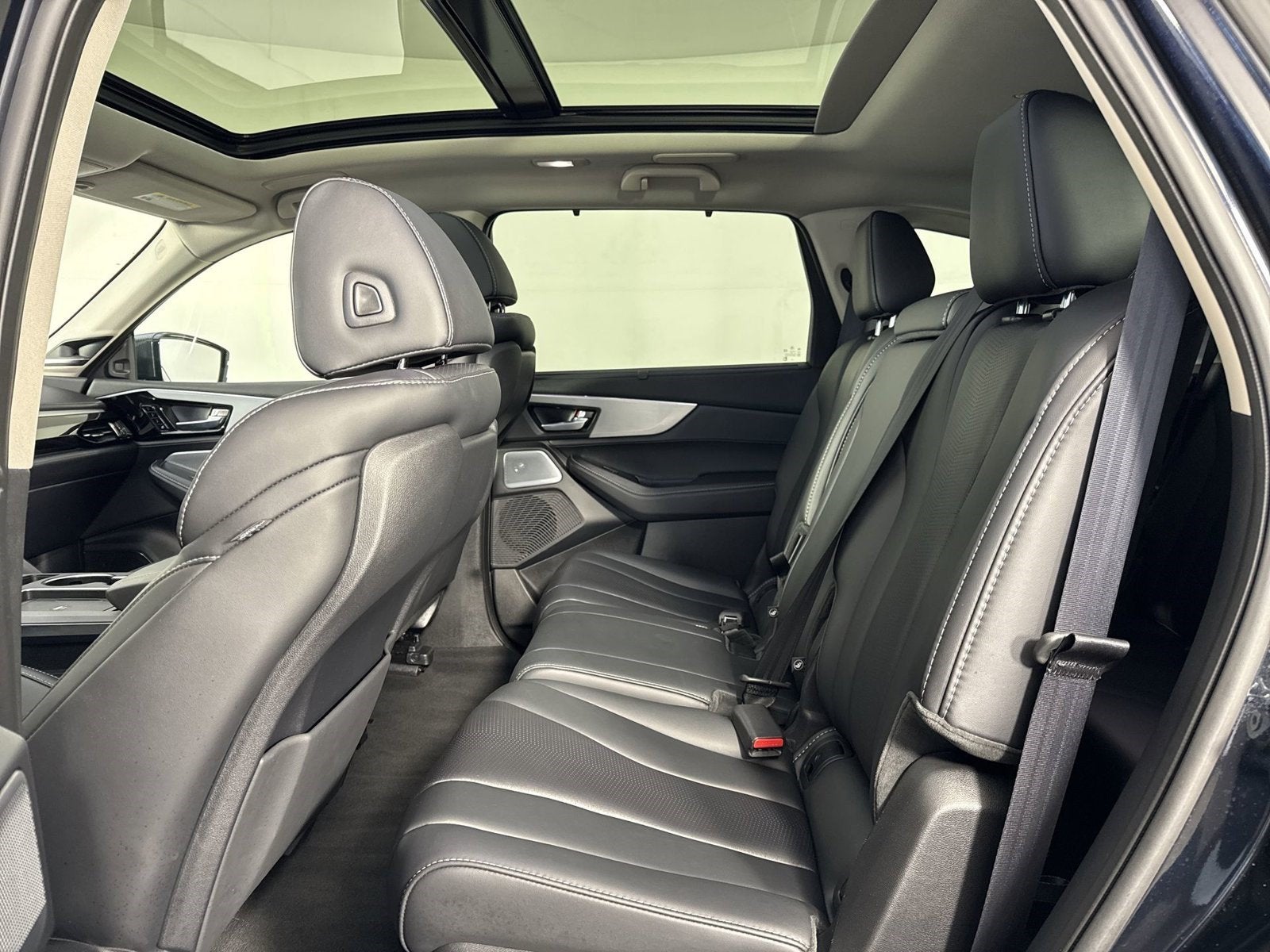 2025 Acura MDX TECH