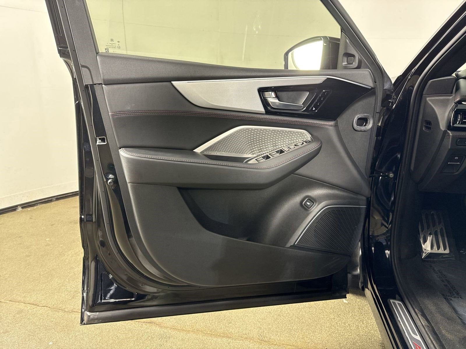 2023 Acura MDX SH-AWD with A-Spec Package