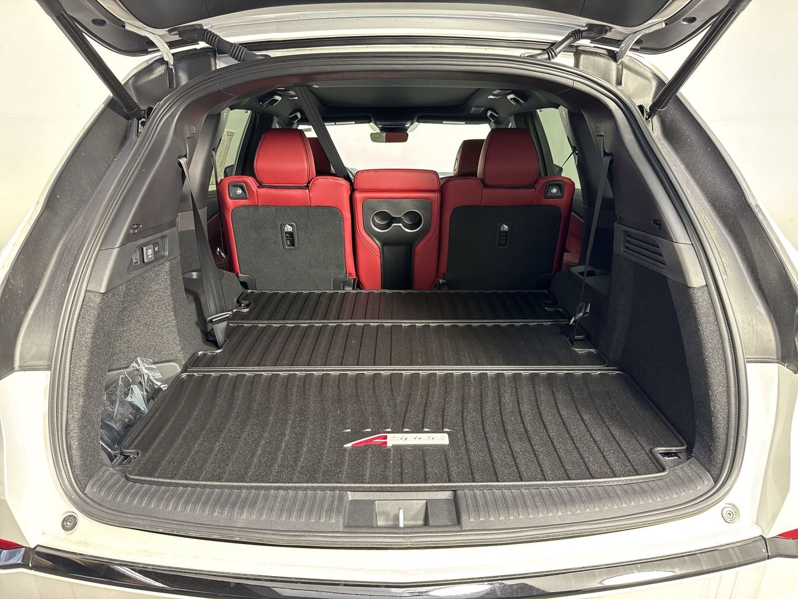 2025 Acura MDX w/A-Spec Package