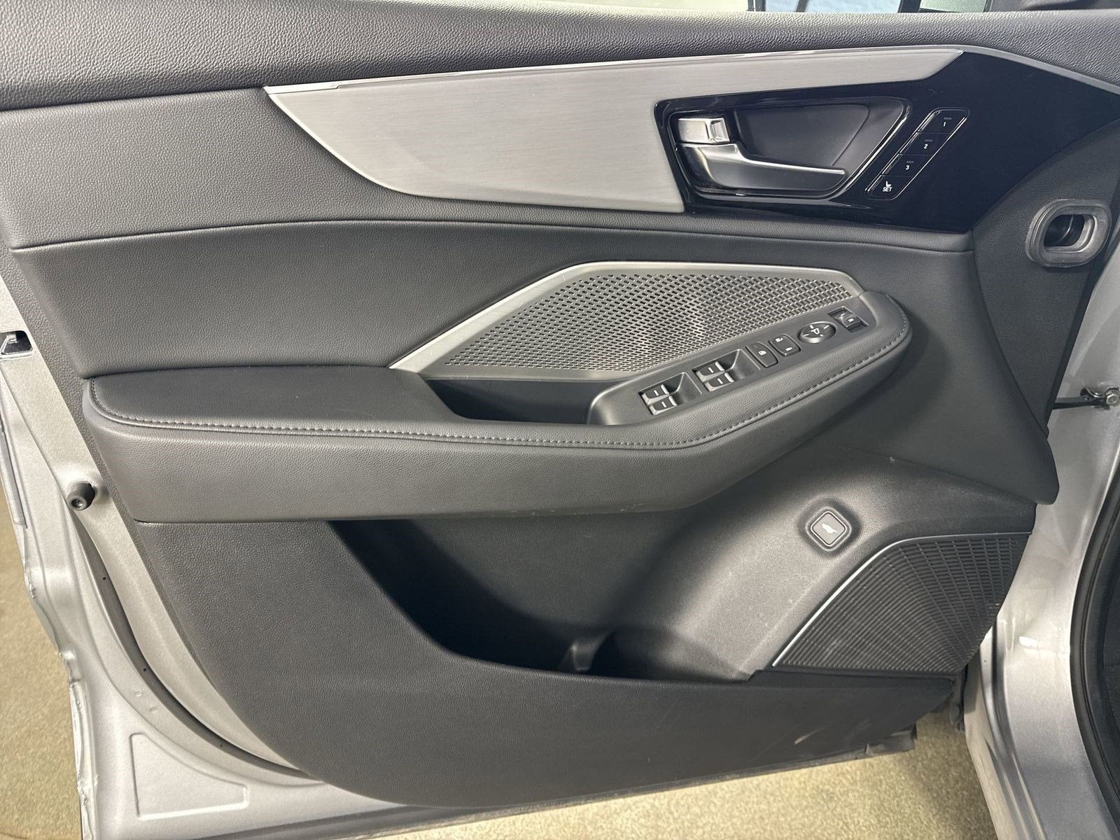 2024 Acura MDX SH-AWD