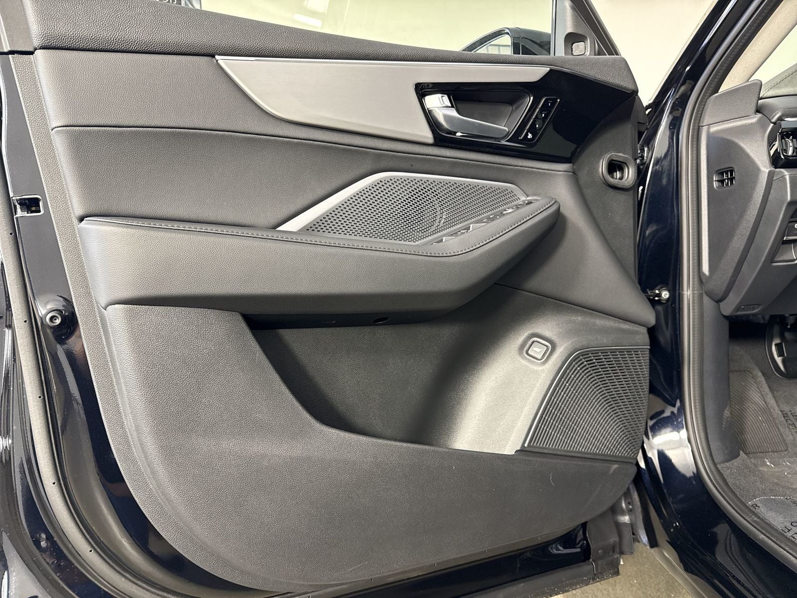 2026 Acura MDX SH-AWD