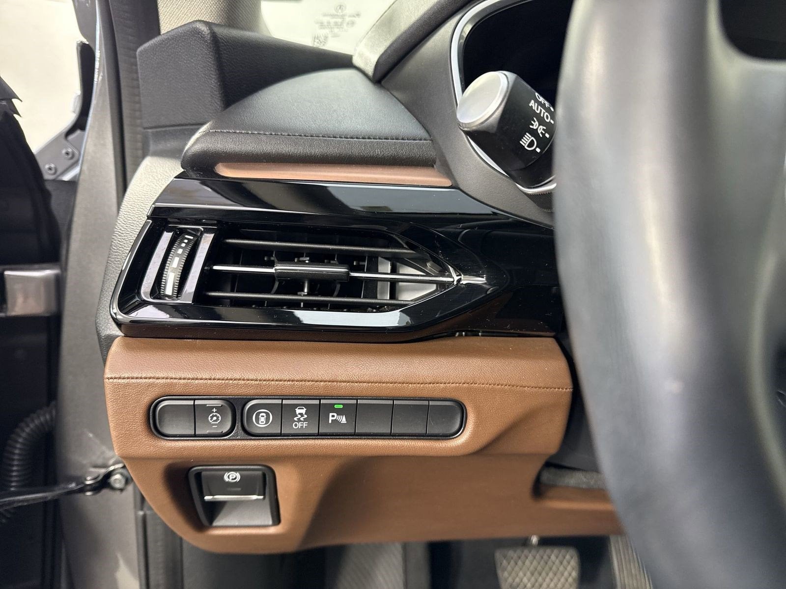 2023 Acura MDX SH-AWD TECH