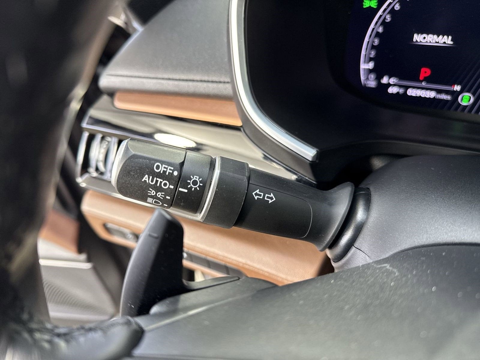 2023 Acura MDX SH-AWD TECH
