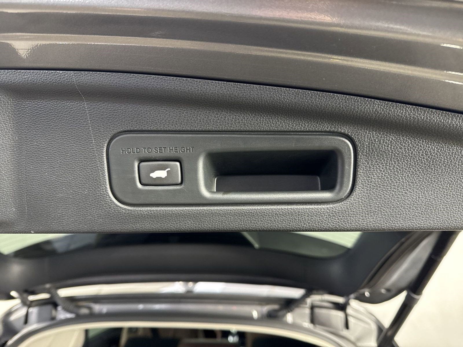 2023 Acura MDX SH-AWD TECH