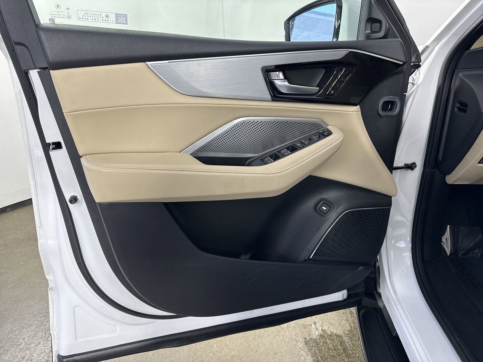 2024 Acura MDX SH-AWD TECH