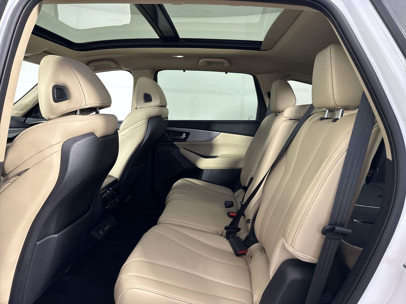 2024 Acura MDX SH-AWD TECH