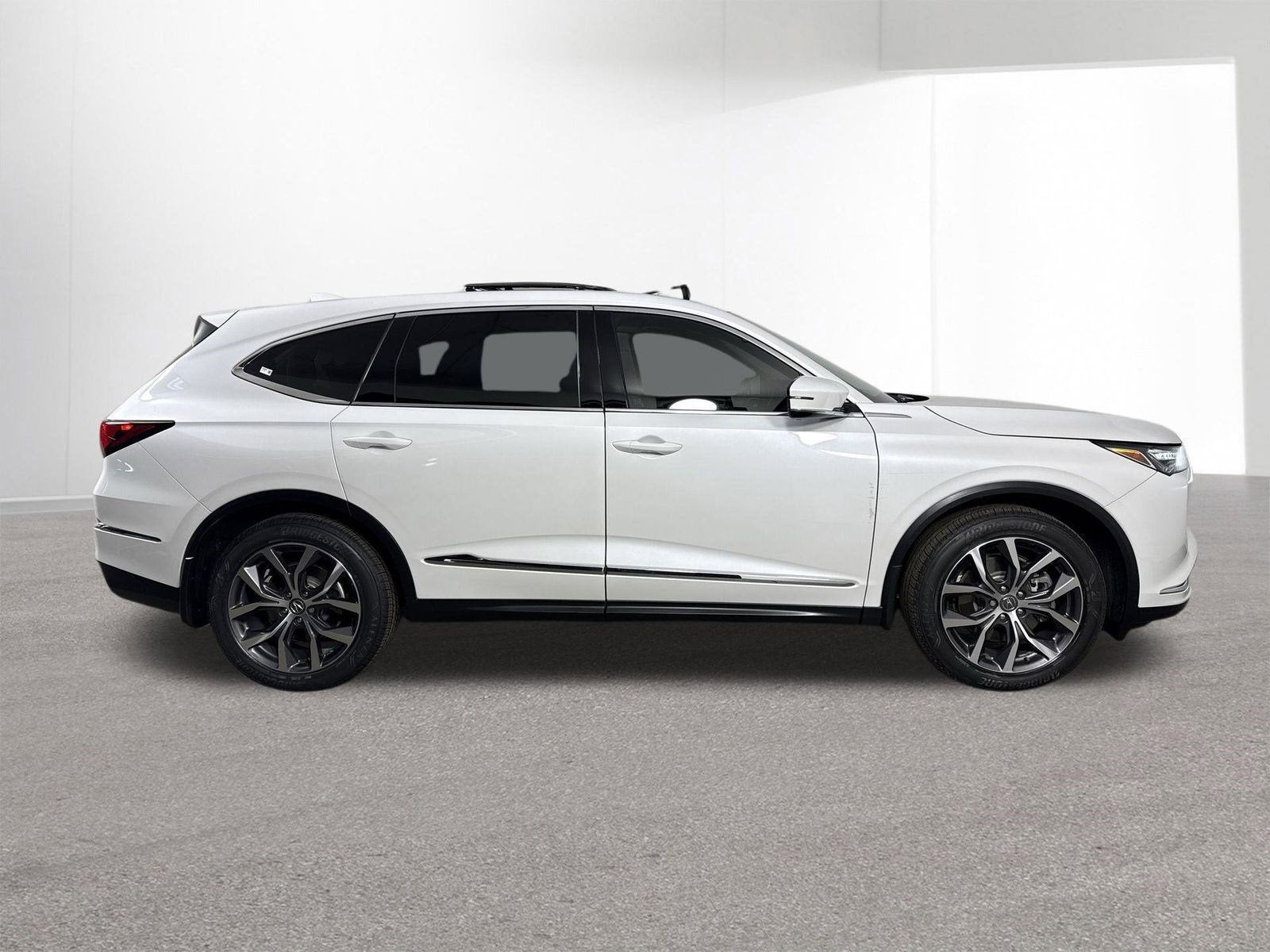 2024 Acura MDX SH-AWD TECH