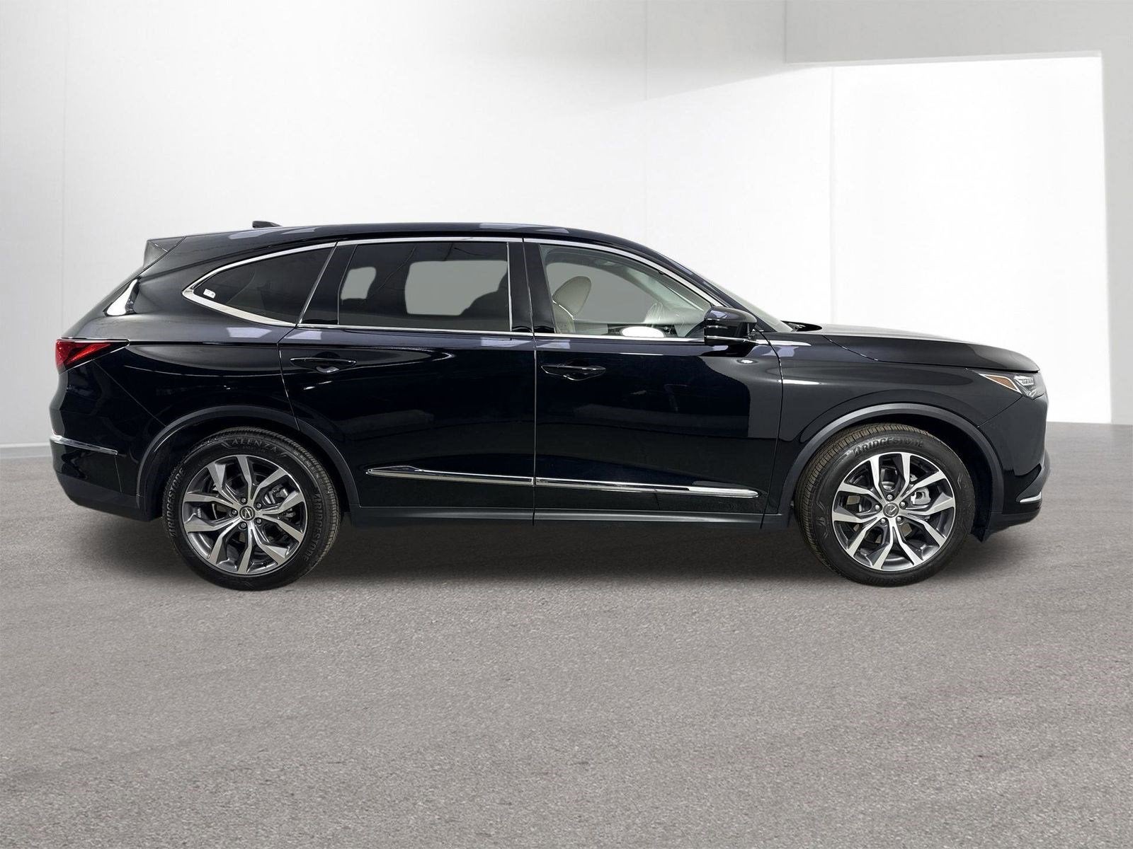 2023 Acura MDX SH-AWD TECH
