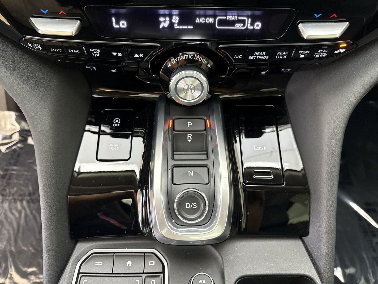 2024 Acura MDX w/Technology Package