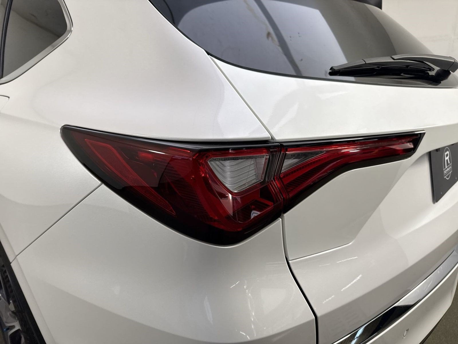 2024 Acura MDX SH-AWD TECH