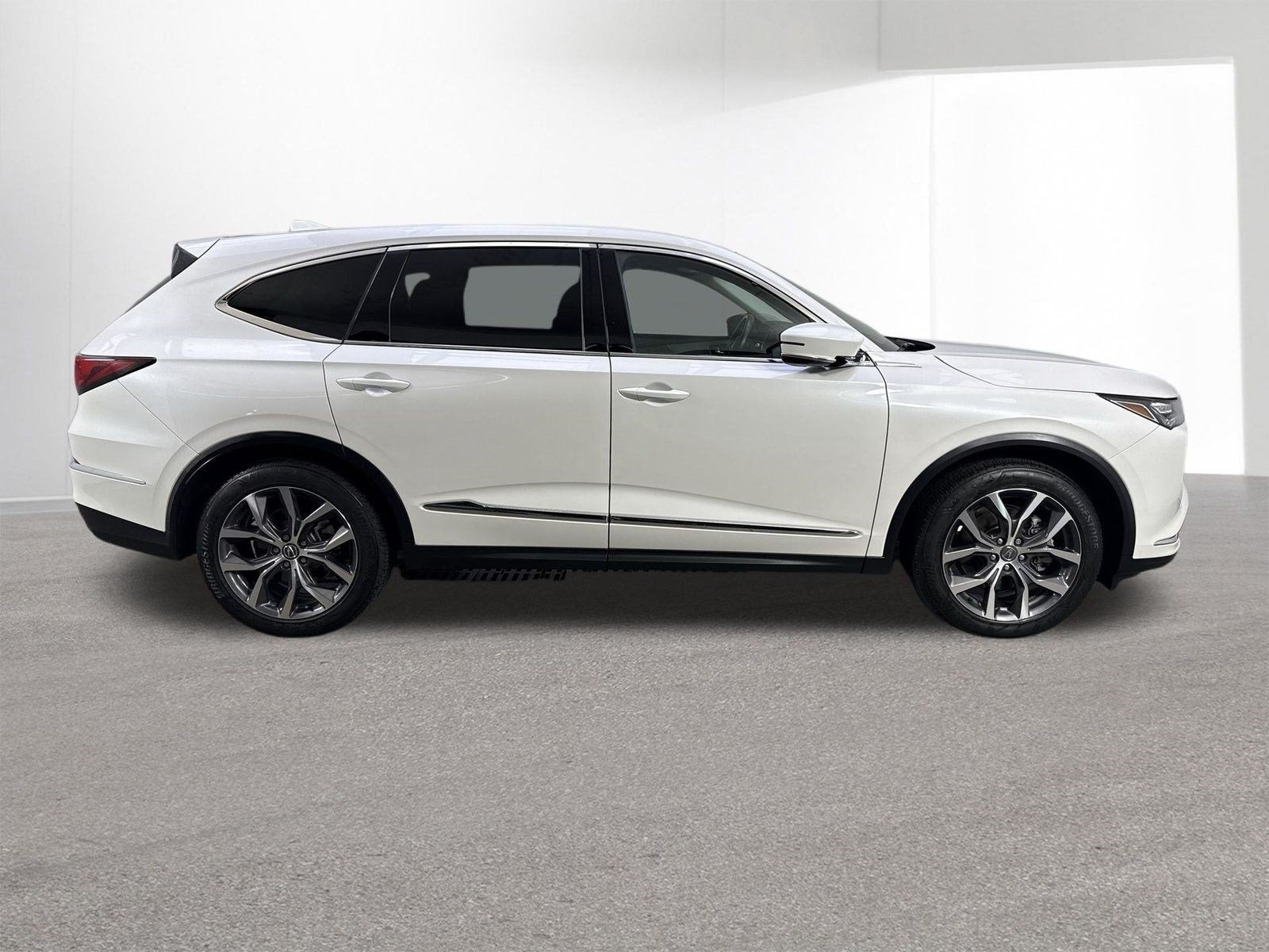 2024 Acura MDX SH-AWD TECH