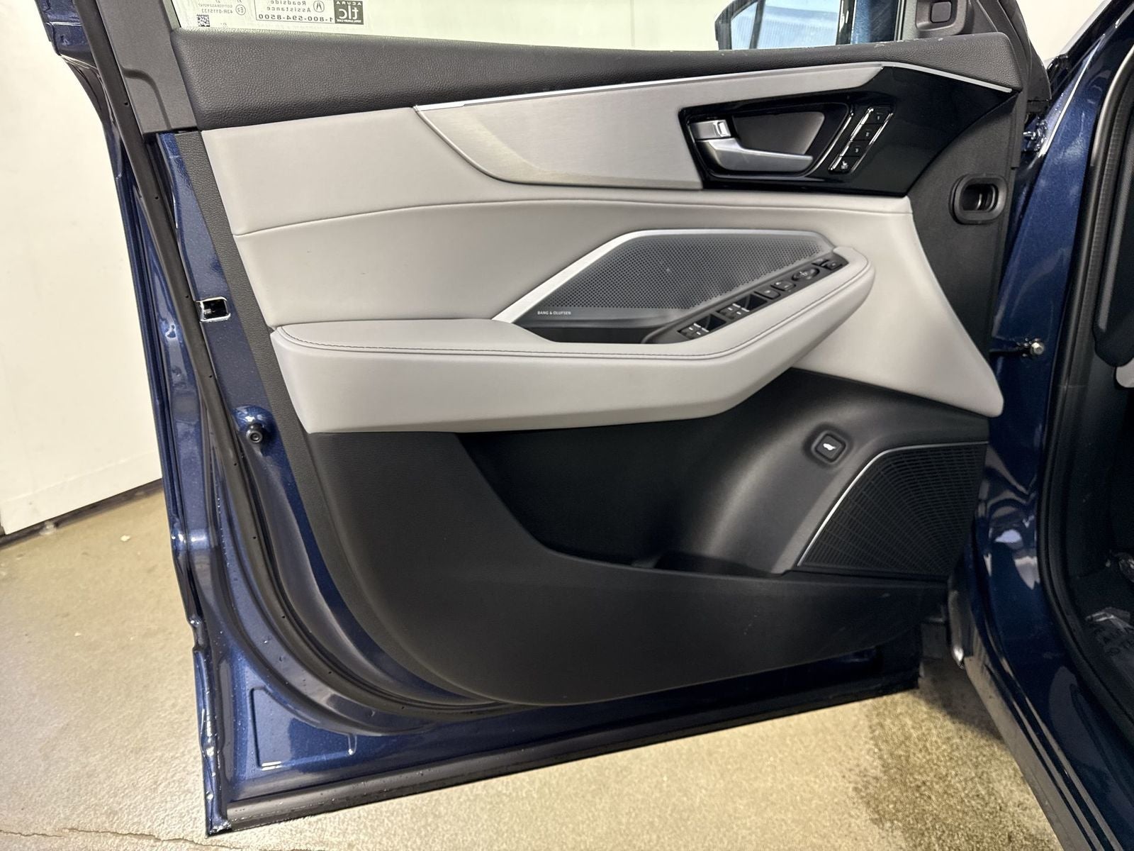 2026 Acura MDX SH-AWD with Technology Package