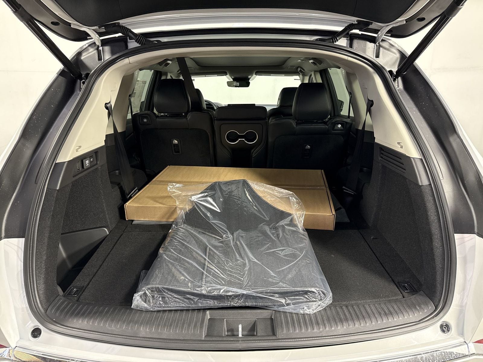 2026 Acura MDX SH-AWD with Technology Package