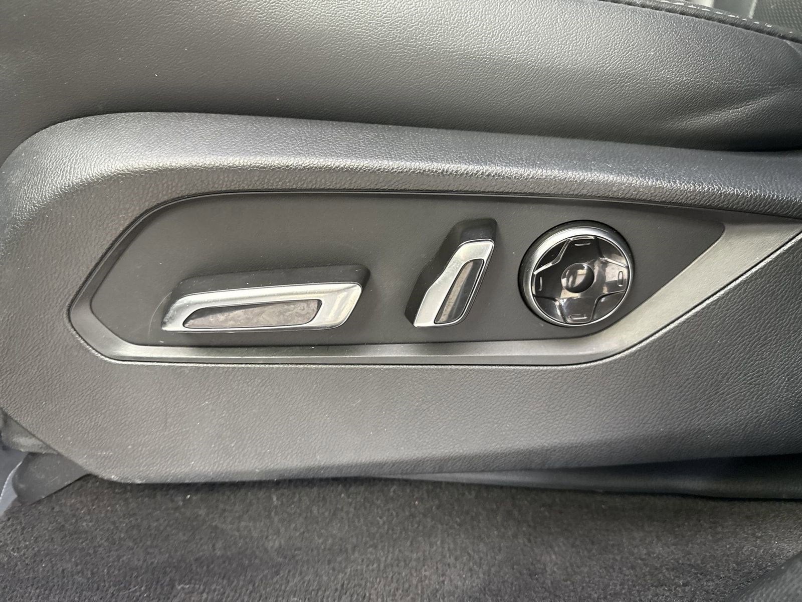 2023 Acura MDX SH-AWD TECH