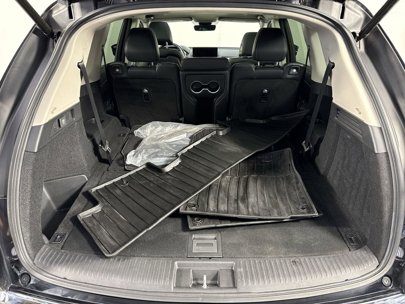 2023 Acura MDX SH-AWD TECH