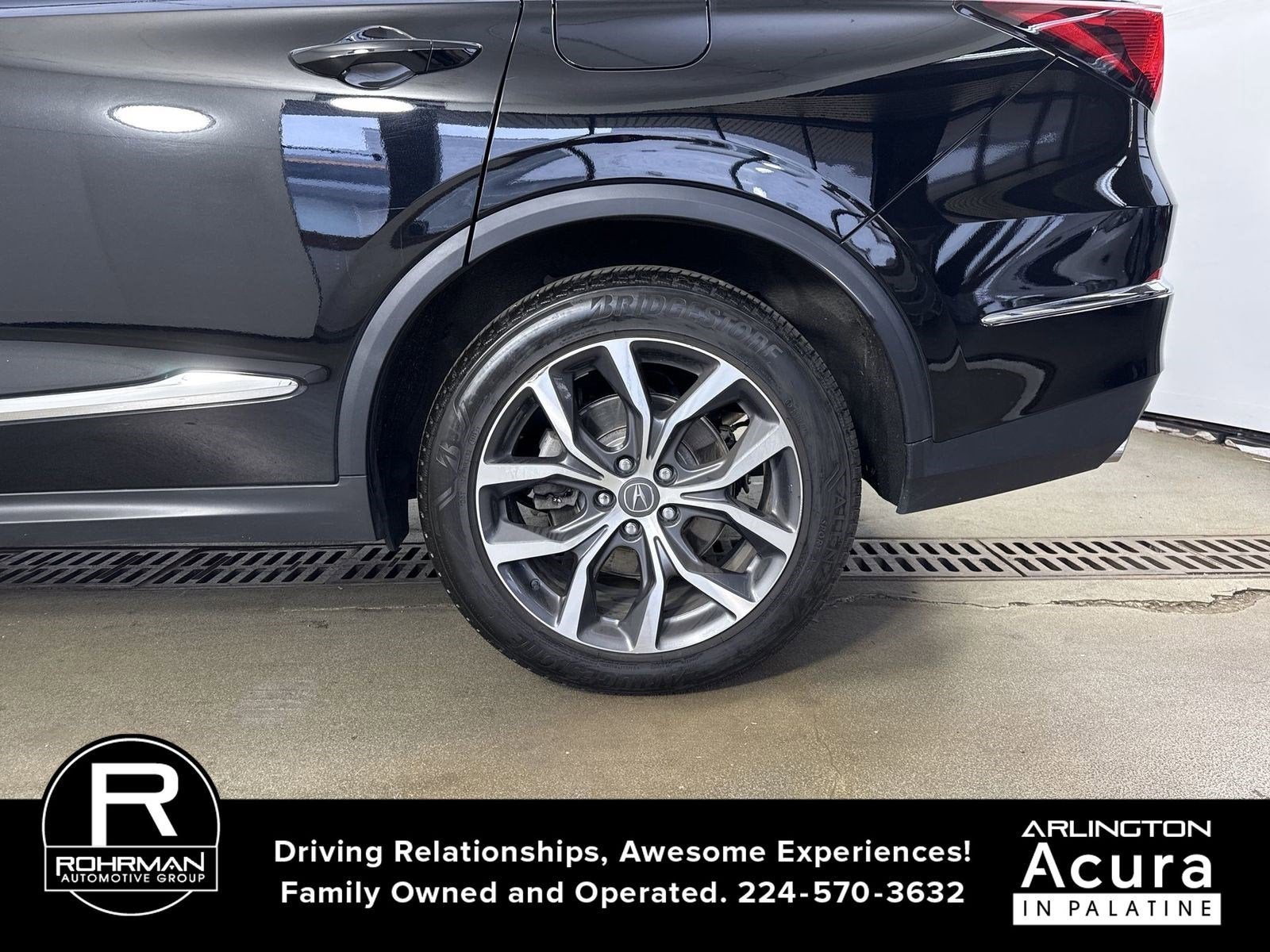 2023 Acura MDX SH-AWD TECH