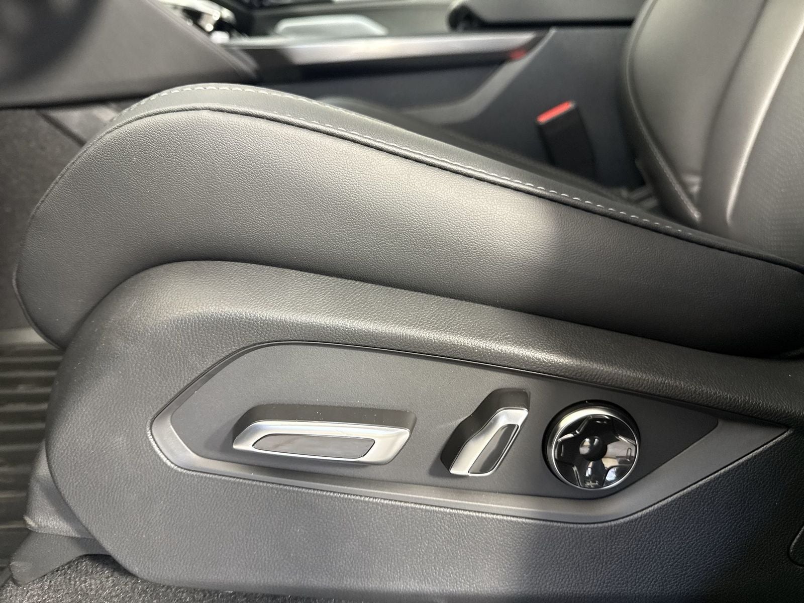 2026 Acura MDX SH-AWD with Technology Package